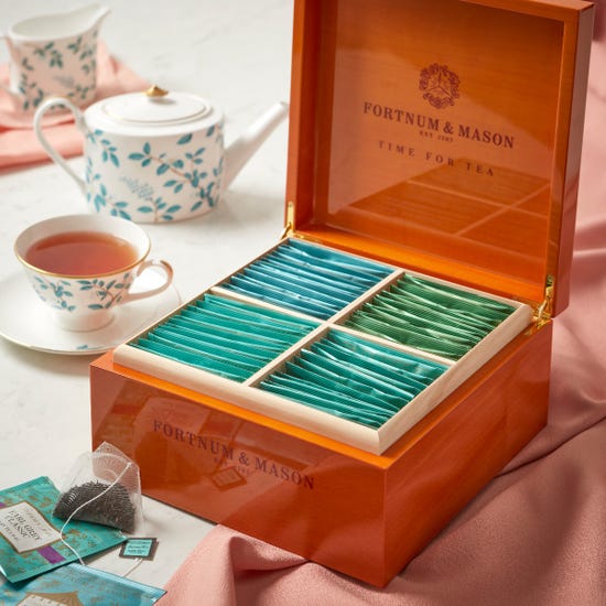 Fortnum's Famous & Classic World Wooden Restaurant Box, 60 Silky Teabags product image