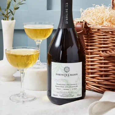 The Sparkling Tea Celebration Box