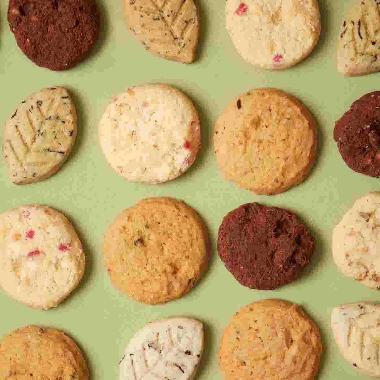 Lunar New Year Biscuit Selection Tin, 350g