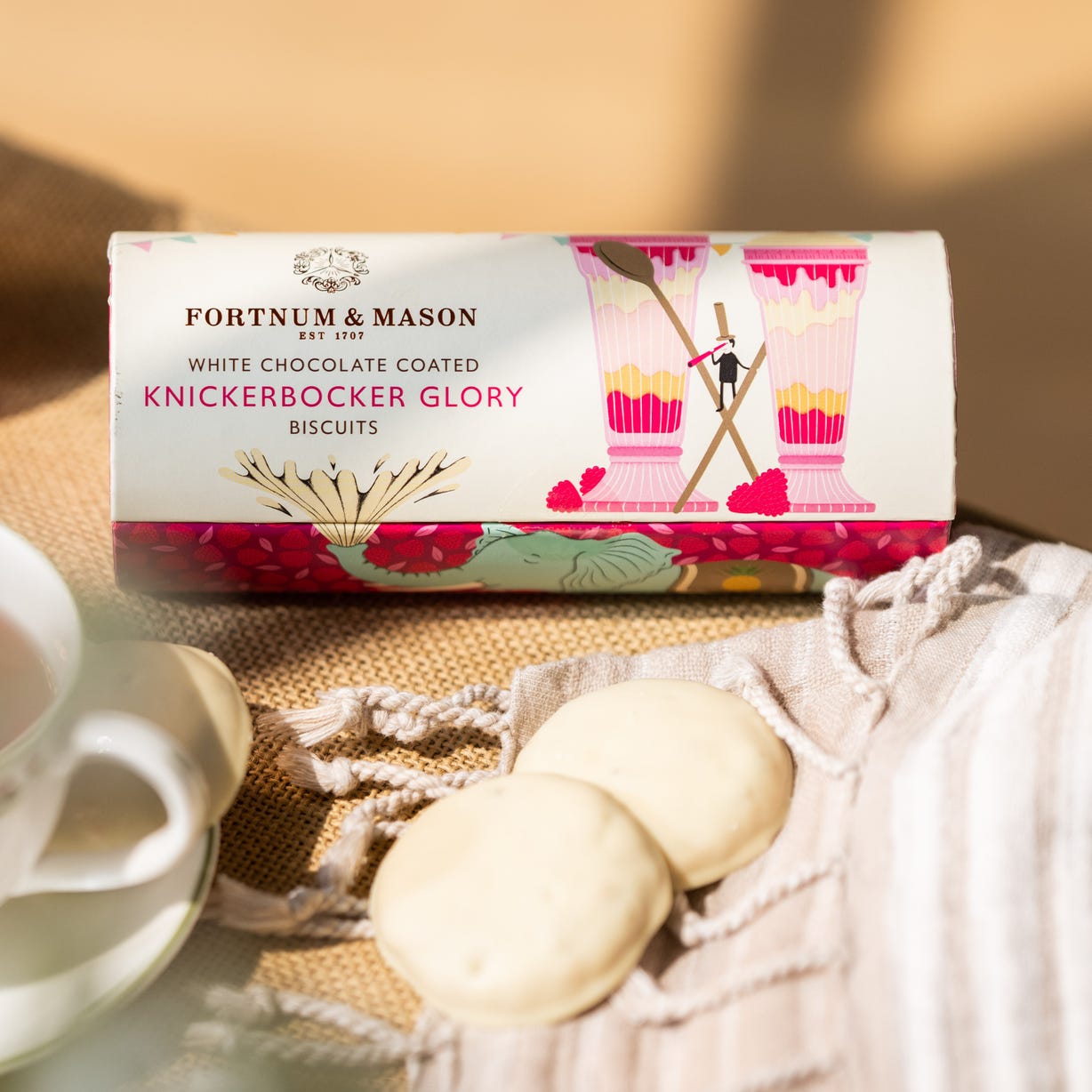 Knickerbocker Glory White Chocolate Coated Biscuits, 165g