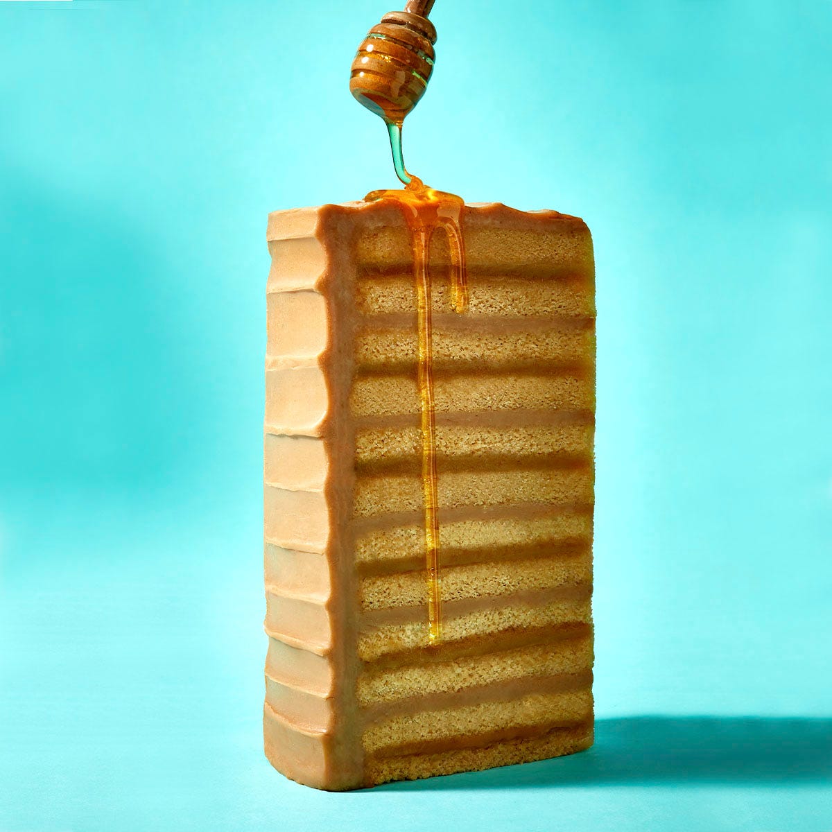 Fortnum's x GET BAKED Hunny Caramel Bertha Cake product image