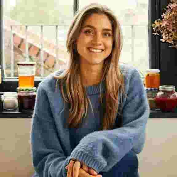 Pantry to Plate with Condiment Claire Summer