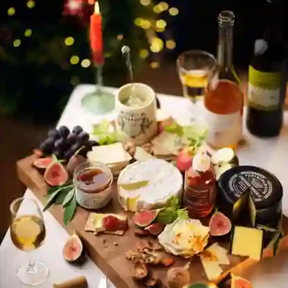 The Perfect Christmas Cheeseboard