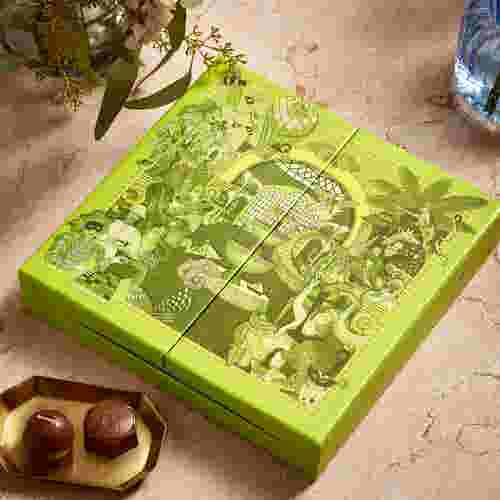 Fortnum's Favourite Chocolates box