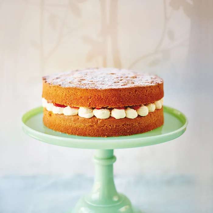 Read the Victoria Sponge recipe